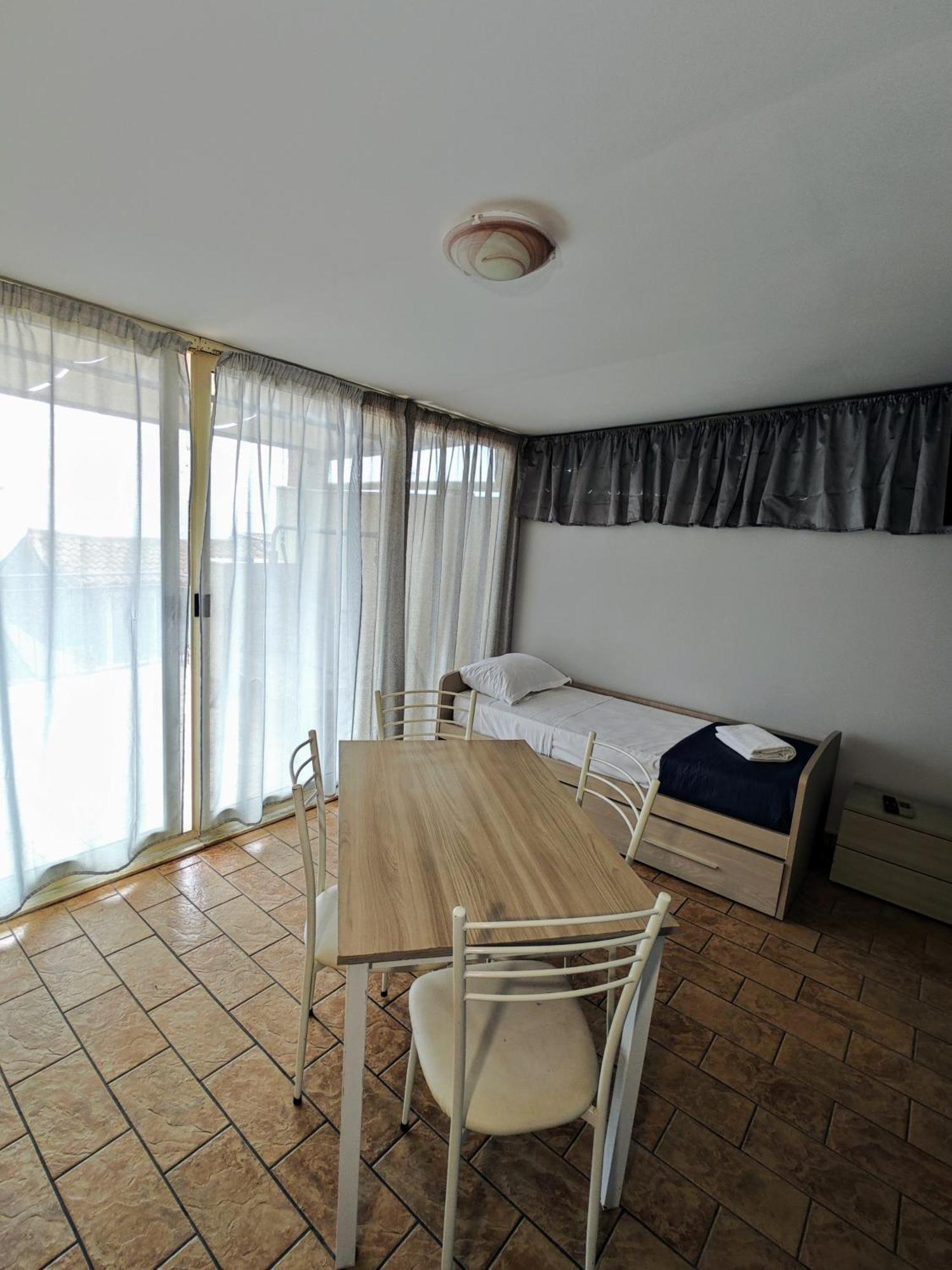 Apartment Etnapartment 4 *