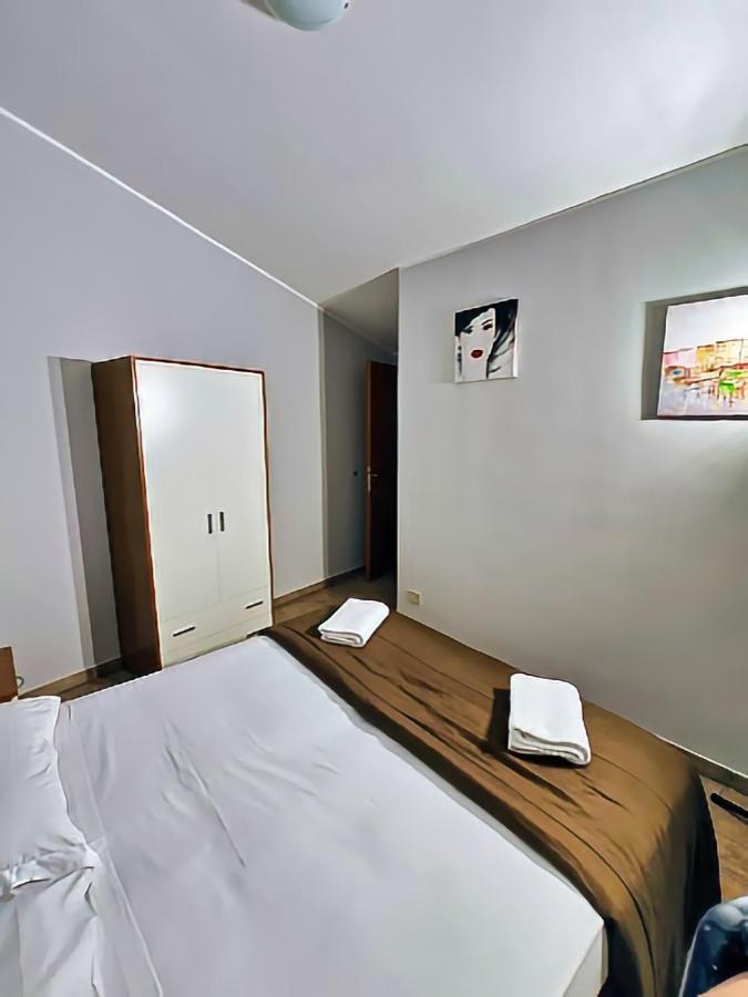 Etnapartment 4